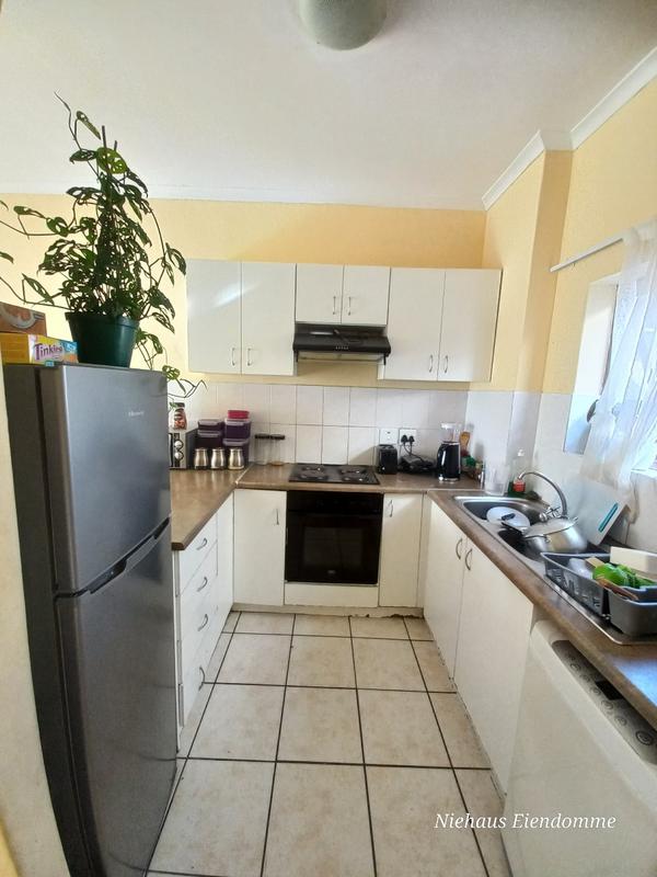 To Let 2 Bedroom Property for Rent in Guldenland Western Cape